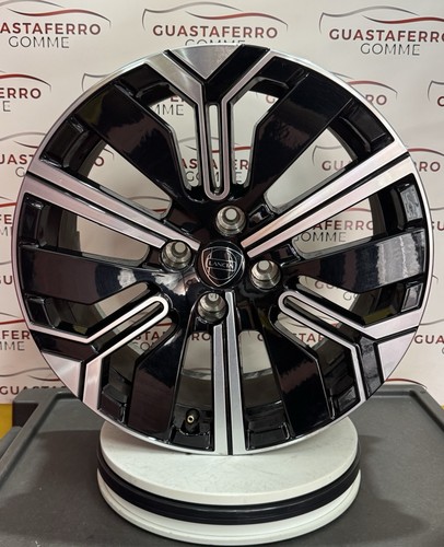 Set cerchi lega 17 - in,